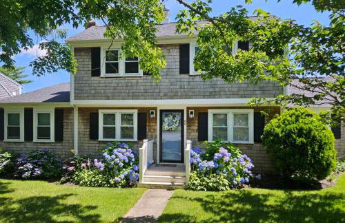 Cape Cod Playhouse - Foto 28