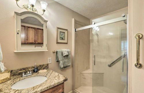 Less Than 1 Mi to Kyle Field Cozy Studio with Outdoor Space - Foto 17