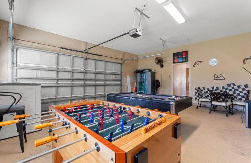 6 Bed, 2 Suites, Pool, Spa, Games Room #800 6 Bedroom Villa - Foto 41