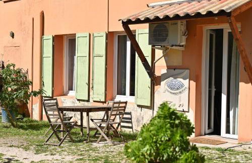 Légèreté aux Mûriers - Foto 10