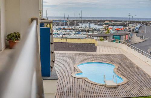 GuestReady - Azorean retreat with Marina view - Foto 1