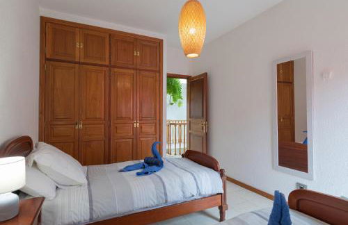 The Yellow House - Solarium - Climatized Pool - Foto 29