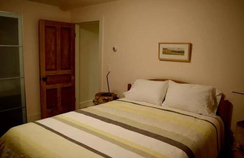 Spacious and Secluded Cabin Perfect for Winter in Huntington, Vermont - Foto 15