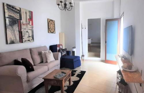 Charming Holiday Home in Arona with Private Heated Pool - Foto 11