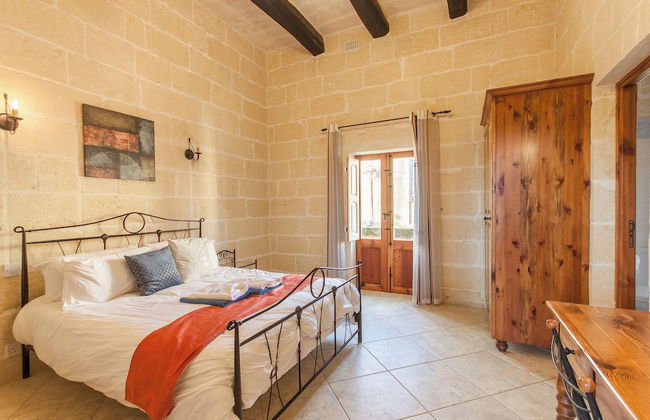 Centre Island Gozitan Farmhouse & Pool - Foto 3