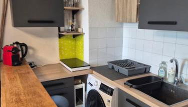 Le Pavois d'Or, studio rénové avec goût, Superbe Vue, Proximité Gare et Centre, Climatisation - Foto 4