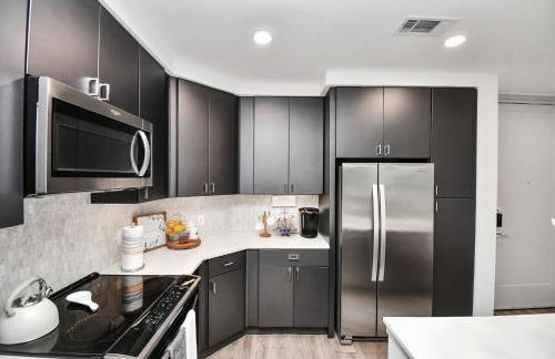 Haus of Blues-HighRise-NRG Stadium-Med Center- Private Parking - Foto 15