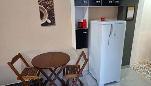 Kitnet Completa perto da Praia e do Centro, Roupas de Cama e Banho - Foto 3