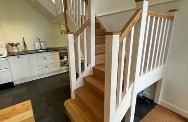 Gamekeeper's Cottage within historic Tregrehan Garden - Foto 4