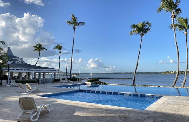 Apt w Beach Front Beach Access at Nueva Romana - Foto 30