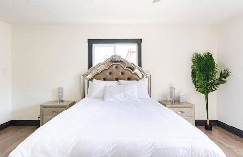 The Black and White House - Foto 78