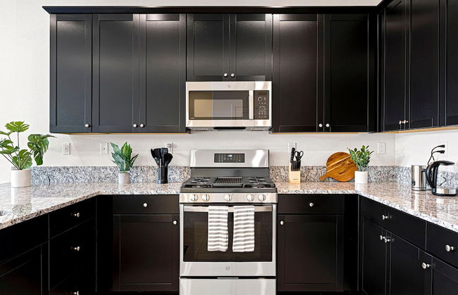 Stylish Sleek 4BR Nevada Home Near Downtown Reno - Foto 56