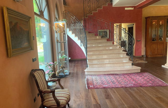 Remarkable 6 Bedrooms Villapiemonte With Land - Foto 26