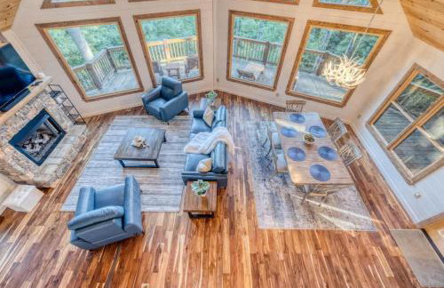 Pineview Escape - Hot Tub - Views - Arcades - Foto 15