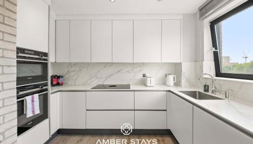 Modern 3 Bed Apartment in Acton by Amber Stays, Perfect for Business & Contractors - Foto 2