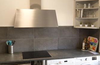 BedinReims "burgundy bottle" 110m2 Exceptional, 4 chambres doubles, 2 bain, free park & wifi, tout équipé - Foto 26