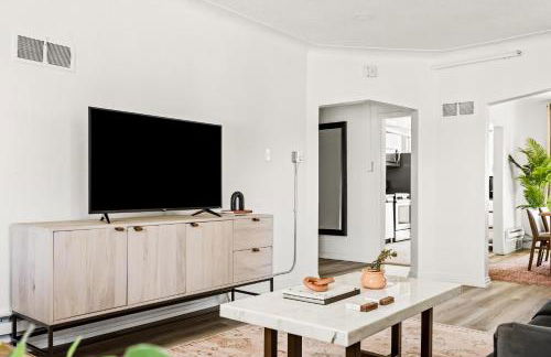 Modern Comfort - King Beds - Walk to Sloans Lake - Foto 10