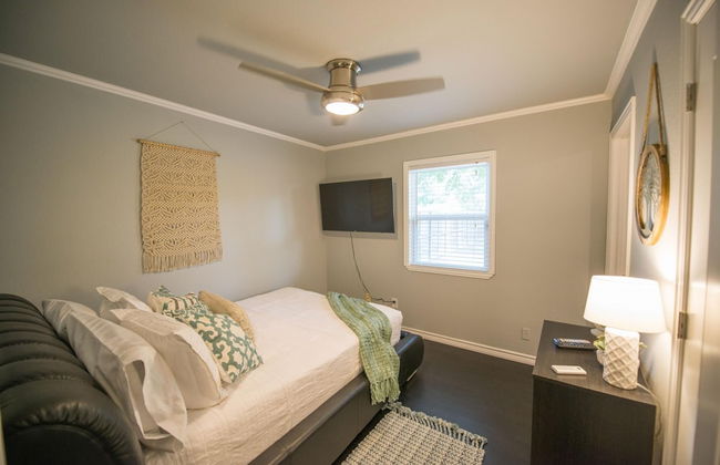 Walk to the Silos 3 Bed 1960 s Bungalow Near Baylor - Foto 19