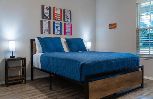 Game Barn, Cowboy Pool, 17ft Movie Screen - sleeps 10 - Foto 22