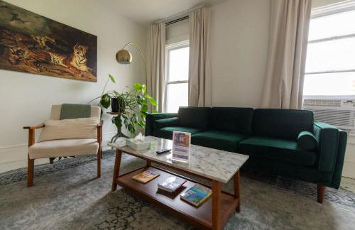 Charming & Newly Renovated 2BR in St Albans - Foto 8