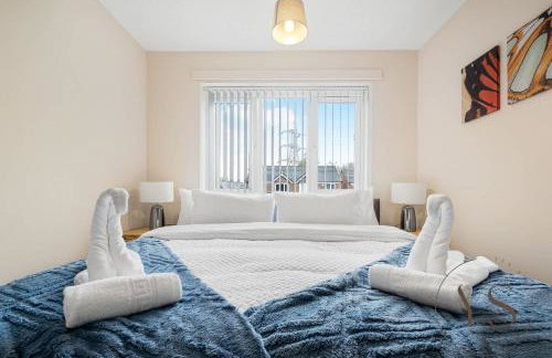 Group-Friendly 3BR Near Dudley + Parking - Foto 10