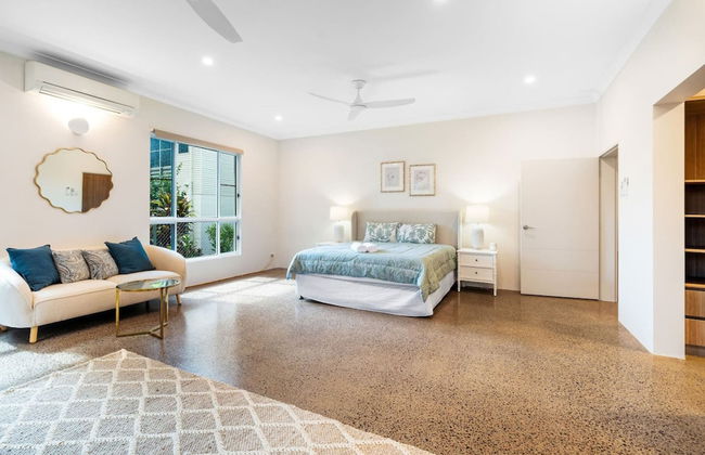 Majestic Manor Stylish Super Home Pool BBQ - Foto 26