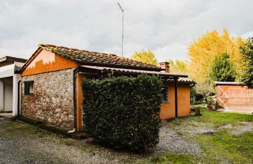 Rustic House near Lucca With Private Parking and Garden! - Foto 23