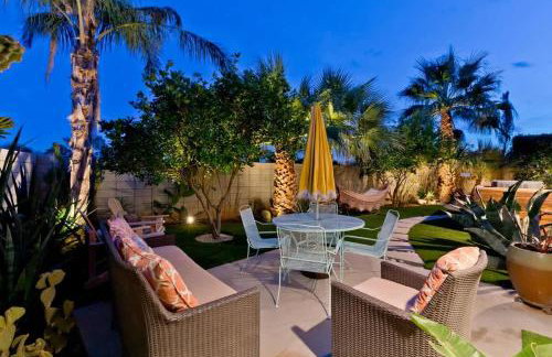 Navigate Stays Family Artful Retreat w Pool & Cabana - Foto 6