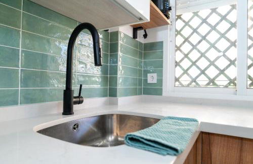 Descanso familiar junto al mar con terraza - Photo 20