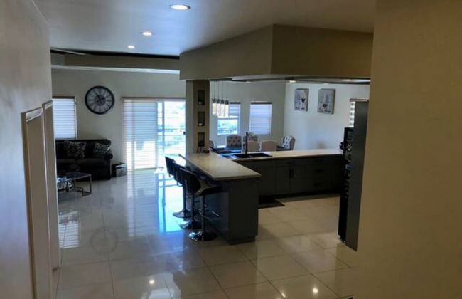 Charming House With Beautiful City View - Foto 14