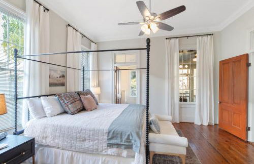 Historic 1871 Coastal Breeze with Heated Pool - Restoring Galveston - Photo 15