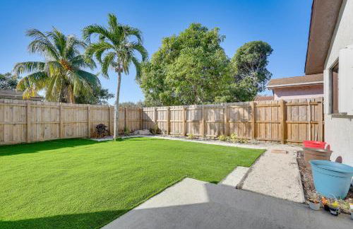 Walk to Shops and Eats, 3 Mi to Beach! Hollywood Gem - Photo 3