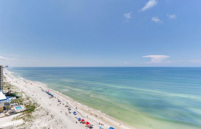 Relaxing Beachfront Condo with Beach Access - Unit 1603 by RedAwning - Foto 33