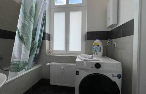 LUCKY STAYS LS12 - Vollausstattung - Zentrum - große Küche - 2 Zimmer - Smart-TV - Foto 9