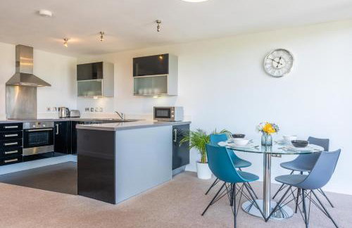 Cotels at Vizion Serviced Apartments, Superfast Broadband, Central Location, Free Parking, Fully Equipped Kitchen - Foto 1