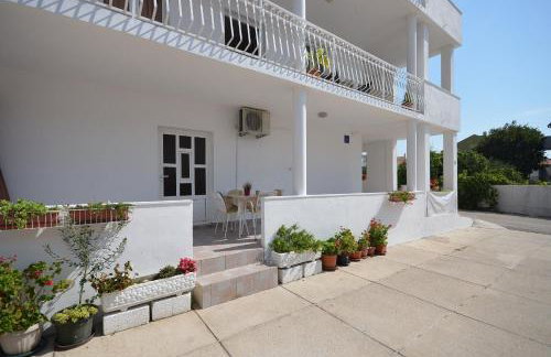 Apartments Mila Family With Pool - Photo 62