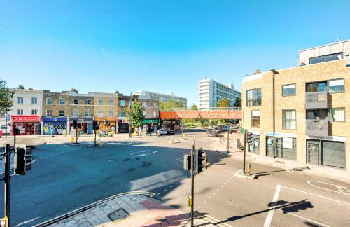 2 Bedroom Apartment in Brixton with Wi-Fi - Photo 28