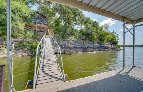 Private Hot Tub and Dock Lakefront Grove Retreat! - Foto 24
