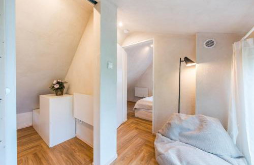 Domek lubiana180 WABI SABI w lesie jacuzzi sauna kominek - drewno w cenie pobytu - nad jeziorem Kaszuby pieski tylko do 10kg za dodatkową opłatą - Foto 38