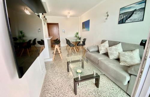 Hermoso Edificio Frente al Mar, a pie de Playa y hermosas vistas - Photo 11