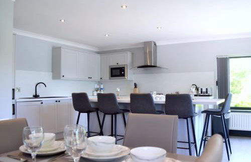 Lakeview House 2x Hot Tub & Games Room - Foto 5