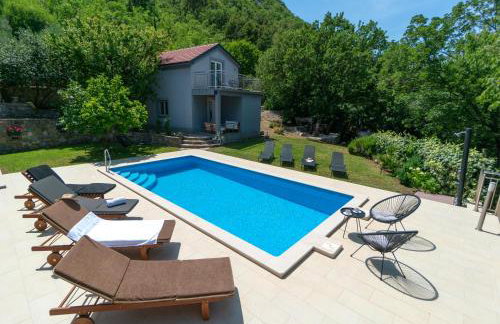 Apartments Srdanovic - Photo 30