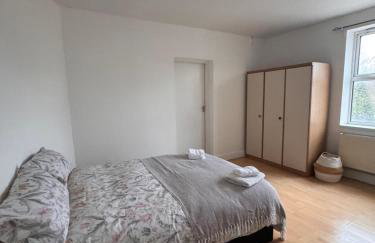 NextDoor Morden - Photo 4