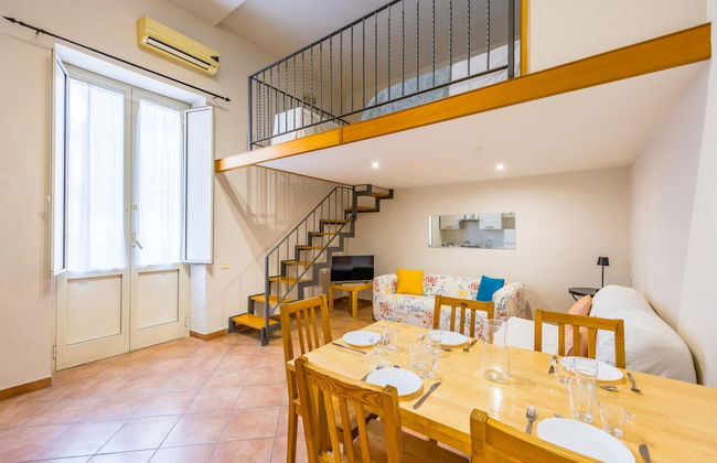 Vomero Duplex Apartment by Wonderful Italy - Photo 14