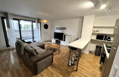 Nice flat in la Plaine St Denis - Foto 1