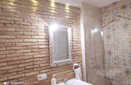 Gran adosado de esquina muy cerca de la playa en la Antilla - Foto 10