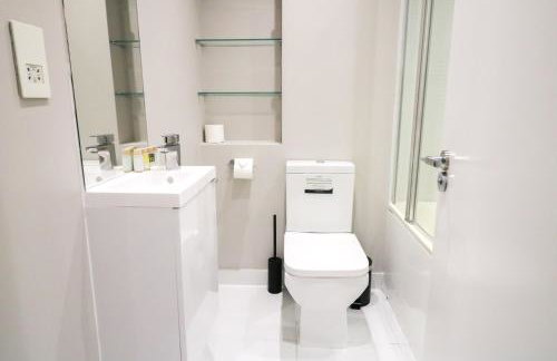 Fitzrovia - Charlotte Street by Viridian Apartments - Photo 54