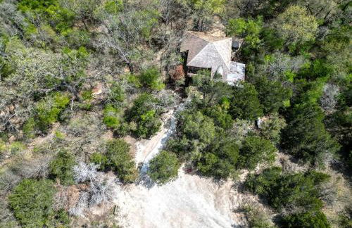 Magical Treehouse with Slide by Brazos River for Family Glamping Adventures in Texas - Foto 41
