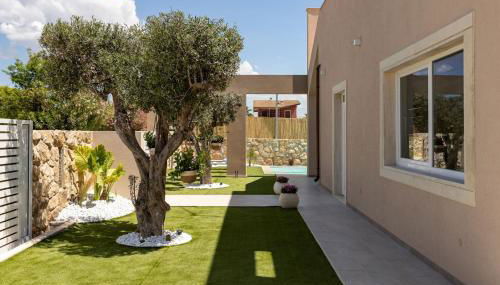 Villa Shamsi - heated pool and beach at 70mt - Foto 2