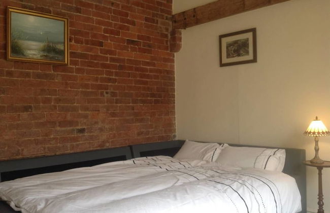 Squirrel Barn. Hi-spec. Hot tub & Wifi. Sleeps 14 - Foto 3